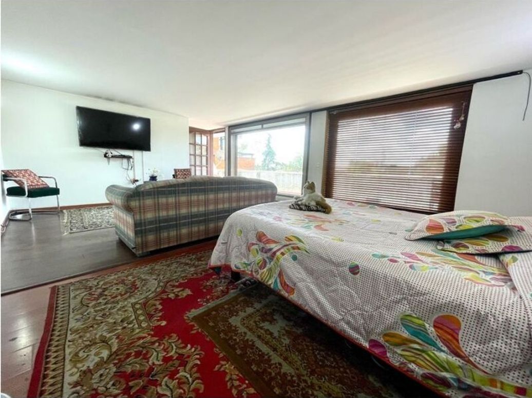 Apartamento de 3 alcobas en venta en El Refugio, Bogotá, 247 m² · foto 19 de 20