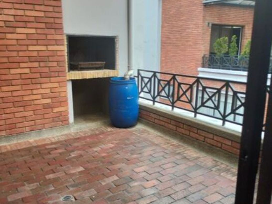 Casa de 5 alcobas en venta en San Patricio, Bogotá, 227 m² · foto 6 de 20