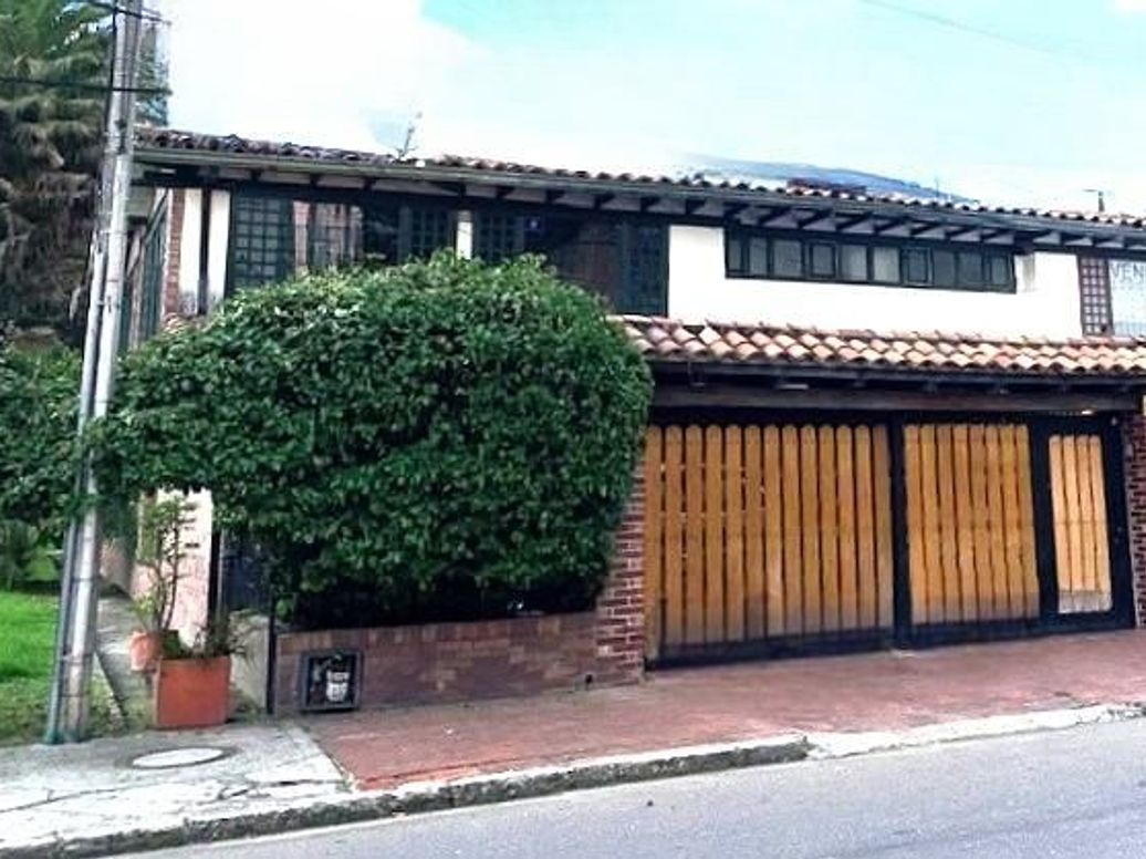 Casa de 3 alcobas en venta en Pelodo Del Contry, Bogotá, 185 m² · foto 2 de 20