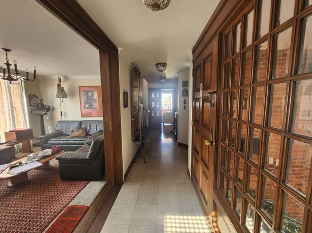 Apartamento de 3 alcobas en venta en Santa Barbara Central, Bogotá, 215 m² · foto 14 de 20
