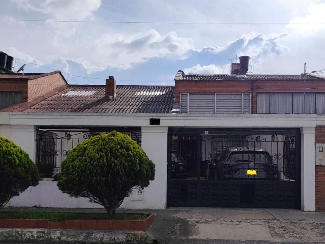 Casa en venta en Modelia Occidental, Bogotá · foto 2 de 20