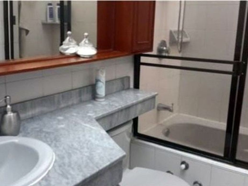 Apartamento de 3 alcobas en venta en La Carolina, Bogotá, 148 m² · foto 10 de 20