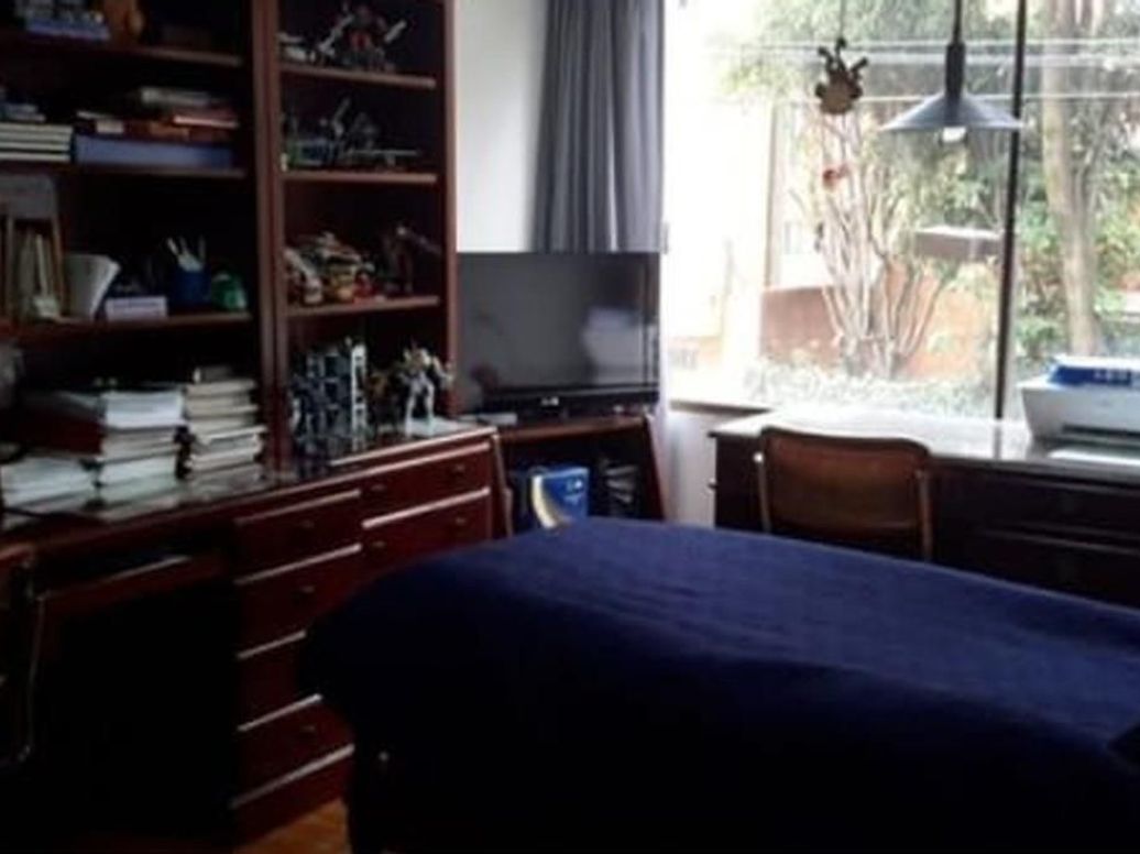 Apartamento de 3 alcobas en venta en La Carolina, Bogotá, 148 m² · foto 8 de 20