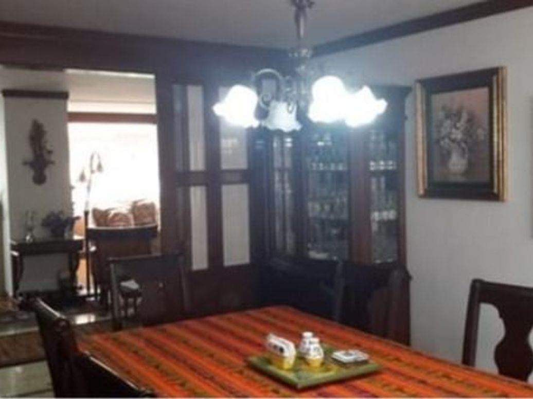 Apartamento de 3 alcobas en venta en La Carolina, Bogotá, 148 m² · foto 16 de 20