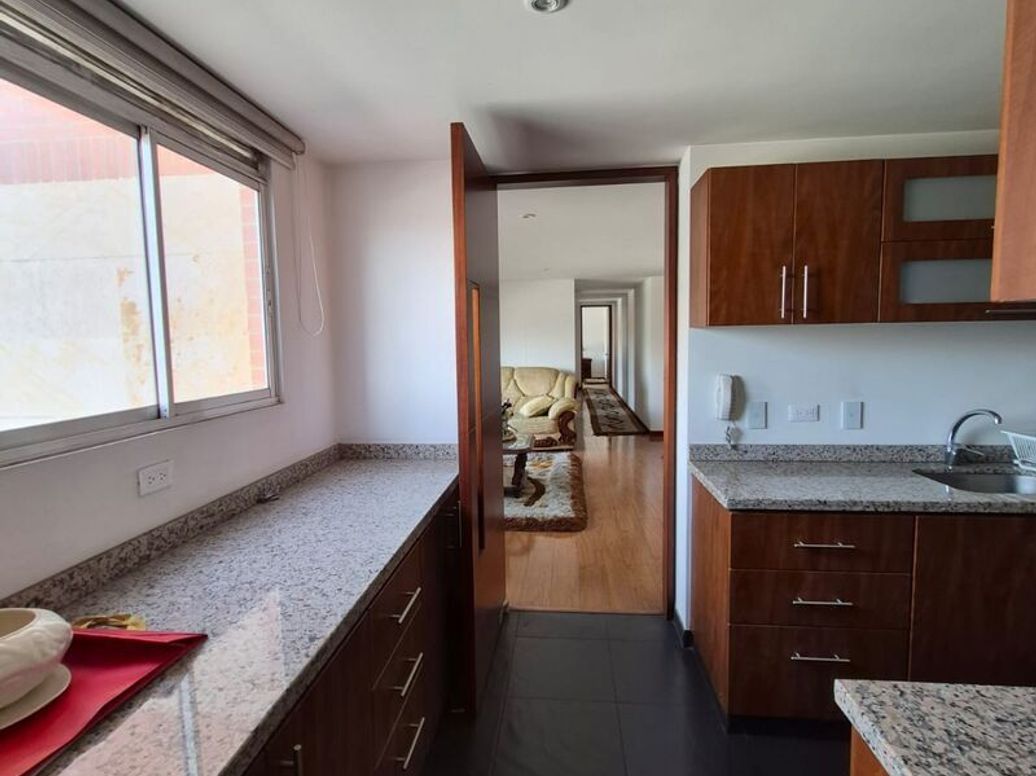 Apartamento de 3 alcobas en venta en Ciudad Salitre Sur-Oriental, Bogotá, 128 m² · foto 13 de 20
