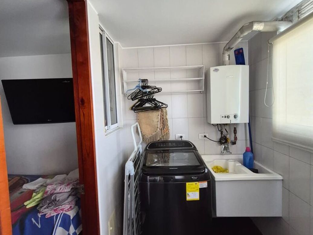 Apartamento de 3 alcobas en venta en Ciudad Salitre Sur-Oriental, Bogotá, 128 m² · foto 12 de 20