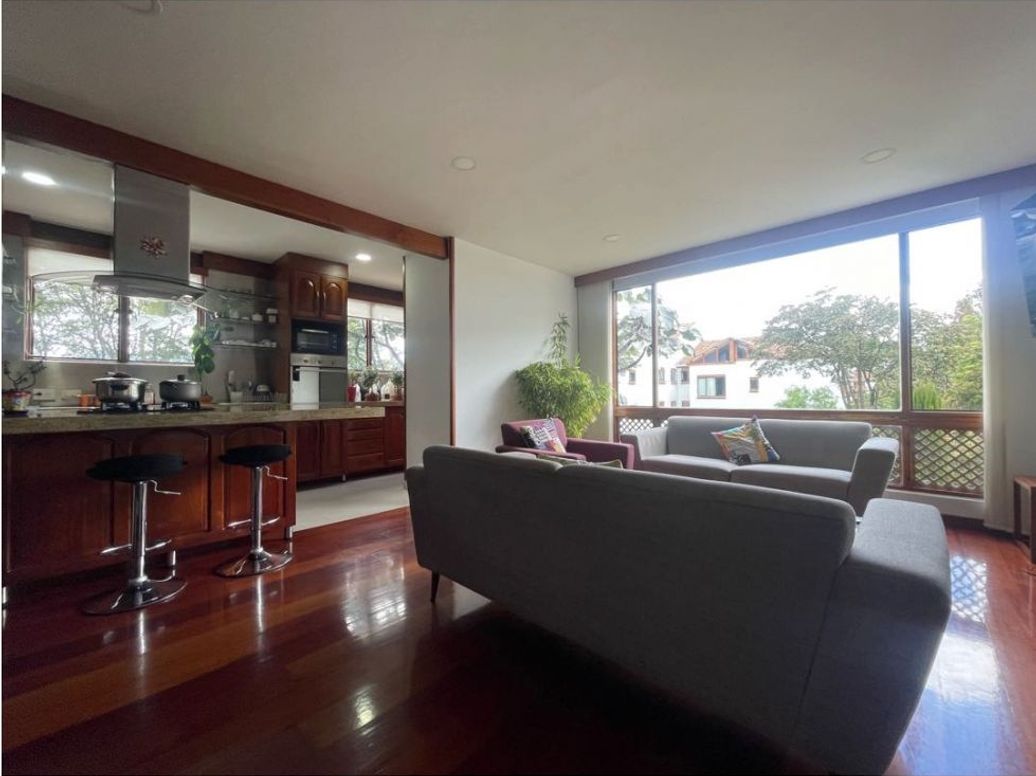 Apartamento de 3 alcobas en venta en Niza Suba, Bogotá, 166 m² · foto 2 de 20