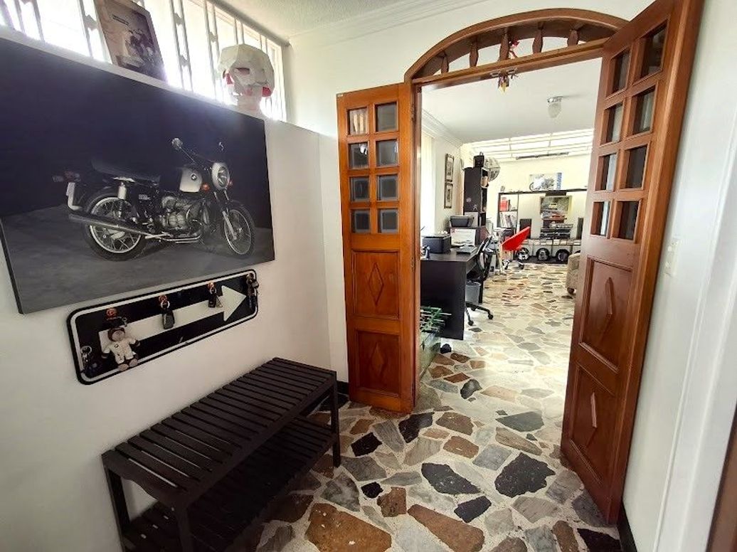 Casa de 4 alcobas en venta en Andes Norte, Bogotá, 284 m² · foto 7 de 20