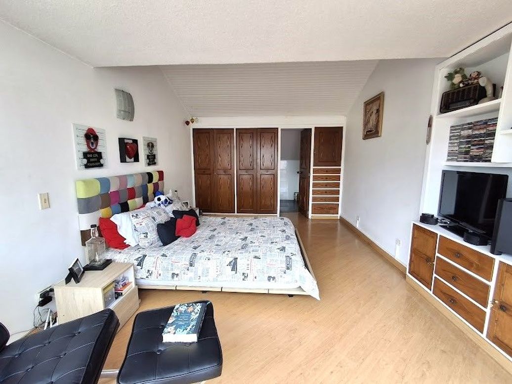 Casa de 4 alcobas en venta en Andes Norte, Bogotá, 284 m² · foto 15 de 20