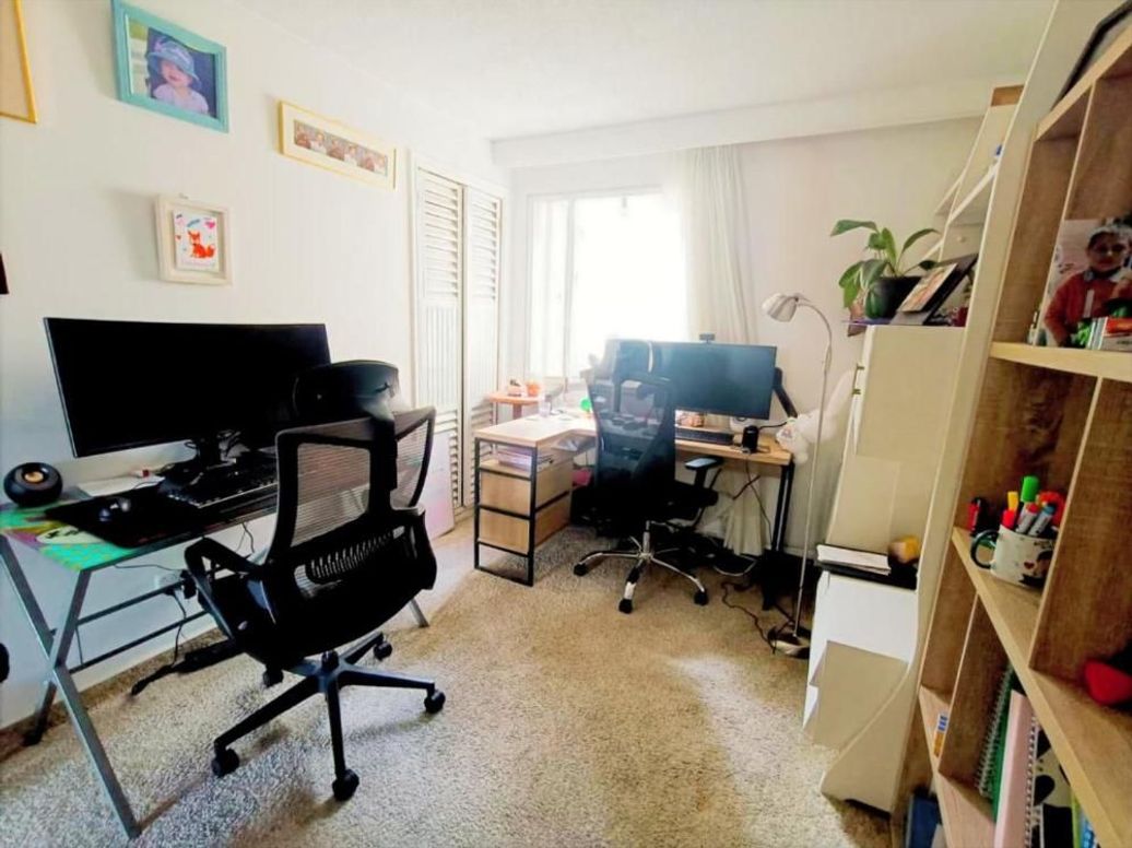 Apartamento de 4 alcobas en venta en Santa Barbara Central, Bogotá, 200 m² · foto 8 de 20