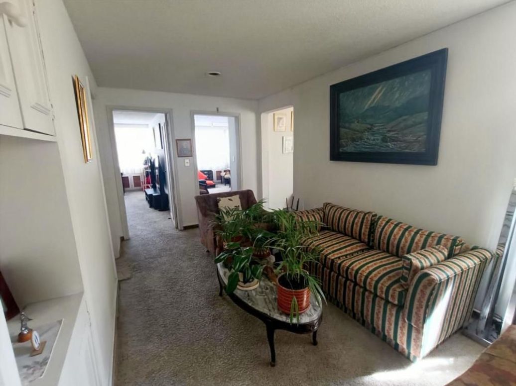 Apartamento de 4 alcobas en venta en Santa Barbara Central, Bogotá, 200 m² · foto 6 de 20