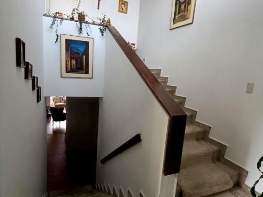 Apartamento de 4 alcobas en venta en Santa Barbara Central, Bogotá, 200 m² · foto 12 de 20