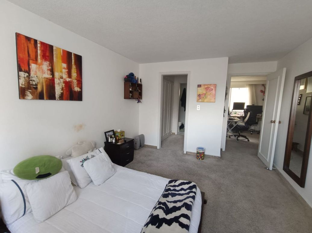 Apartamento de 4 alcobas en venta en Santa Barbara Central, Bogotá, 200 m² · foto 10 de 20