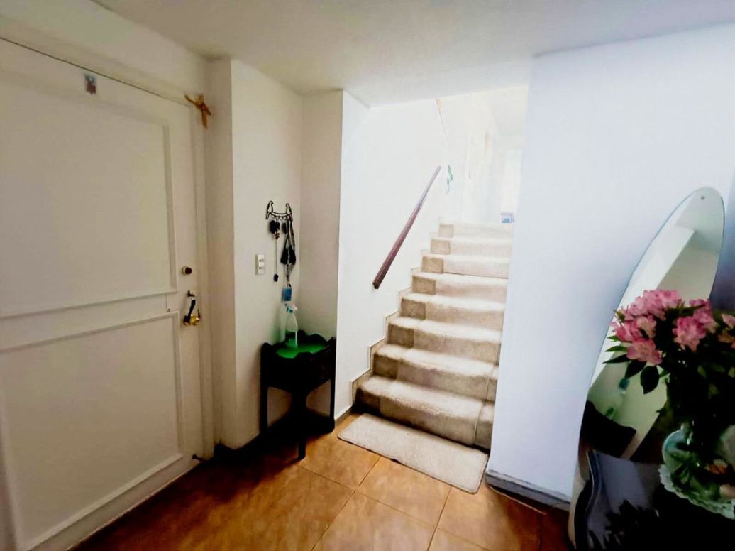 Apartamento de 4 alcobas en venta en Santa Barbara Central, Bogotá, 200 m² · foto 5 de 20
