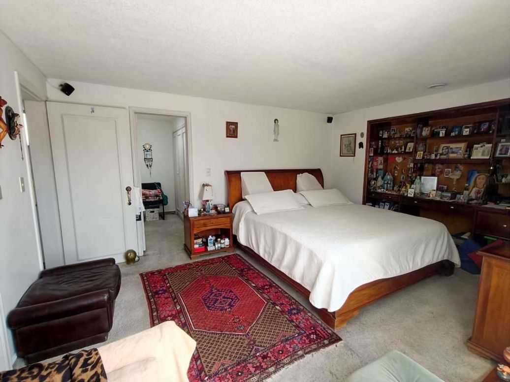 Apartamento de 4 alcobas en venta en Santa Barbara Central, Bogotá, 200 m² · foto 13 de 20