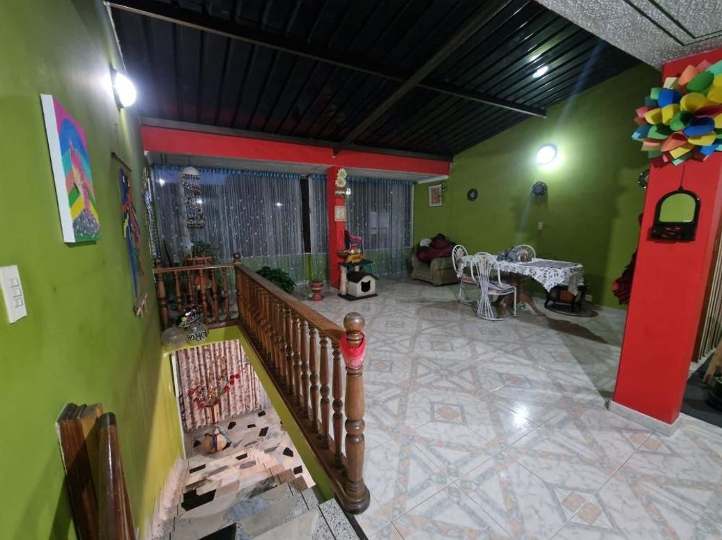 Casa de 6 alcobas en venta en Super Manzana 14, Bogotá, 456 m² · foto 9 de 18