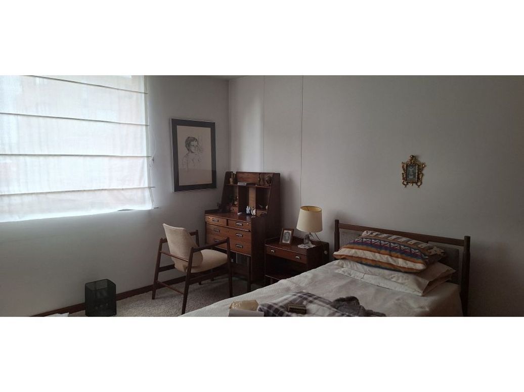 Apartamento de 2 alcobas en venta en Santa Barbara Occidental, Bogotá, 182 m² · foto 13 de 15