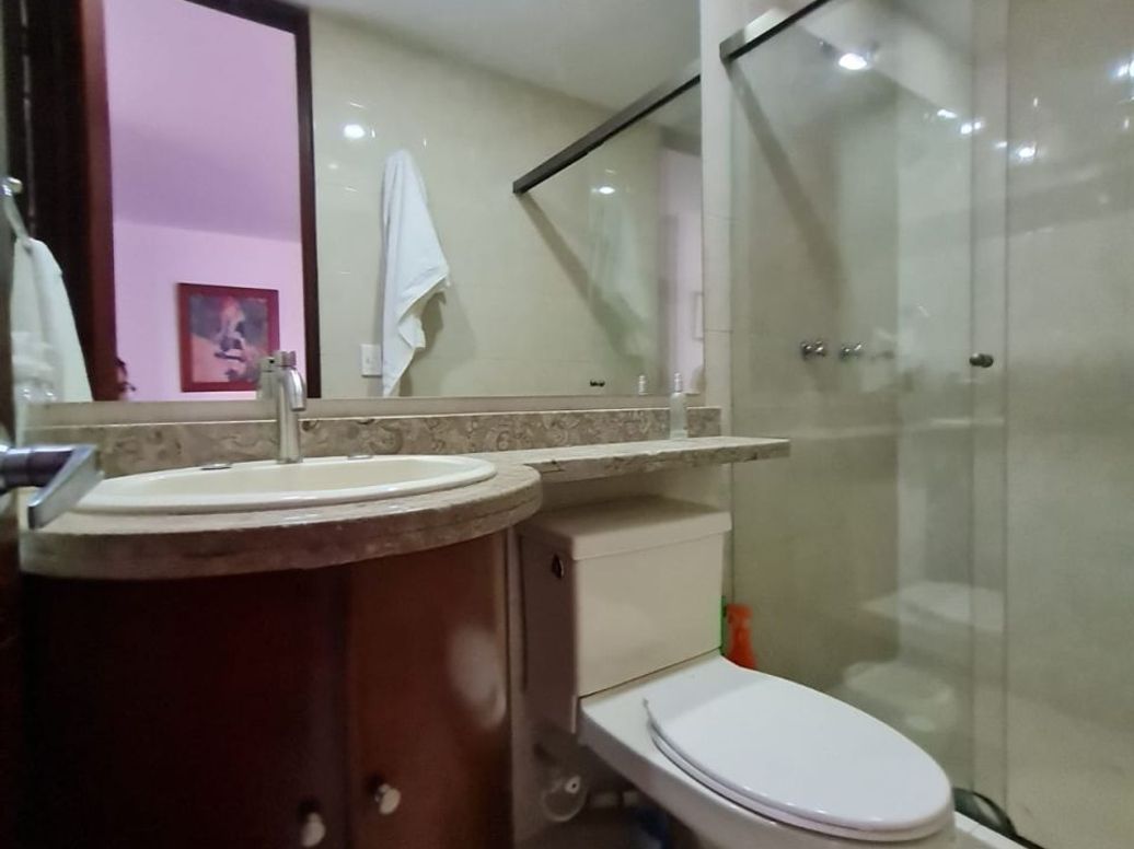 Apartamento de 2 alcobas en venta en Prados De La Calleja, Bogotá, 92 m² · foto 10 de 16