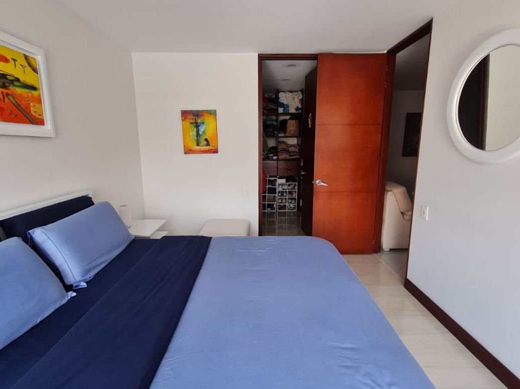 Apartamento de 2 alcobas en venta en Prados De La Calleja, Bogotá, 92 m² · foto 8 de 16