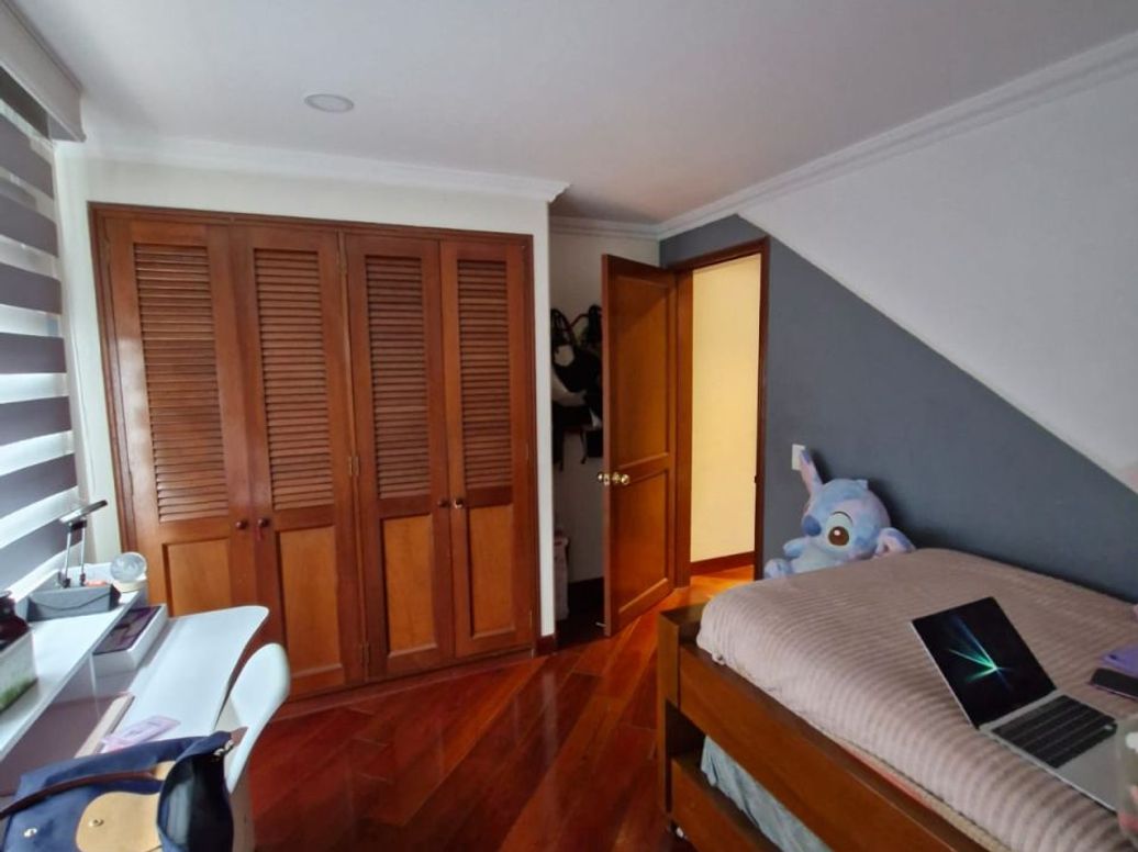Apartamento de 3 alcobas en venta en Foledo, Bogotá, 141 m² · foto 14 de 20