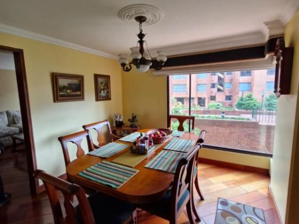 Apartamento de 3 alcobas en venta en Foledo, Bogotá, 141 m² · foto 6 de 20