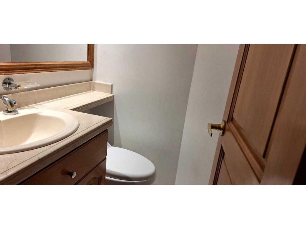 Apartamento de 3 alcobas en venta en Rincon Del Chicó, Bogotá, 153 m² · foto 19 de 19