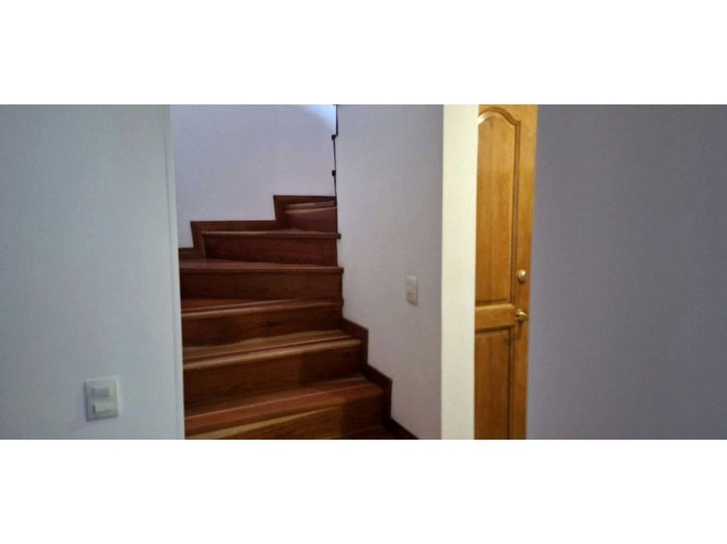Apartamento de 3 alcobas en venta en Rincon Del Chicó, Bogotá, 153 m² · foto 10 de 19