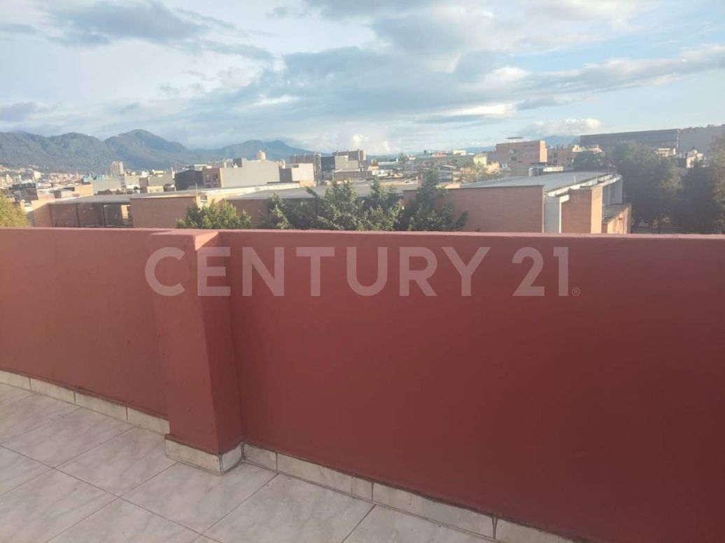 Casa de 9 alcobas en venta en San Fernando Occidental, Bogotá, 85 m² · foto 18 de 19