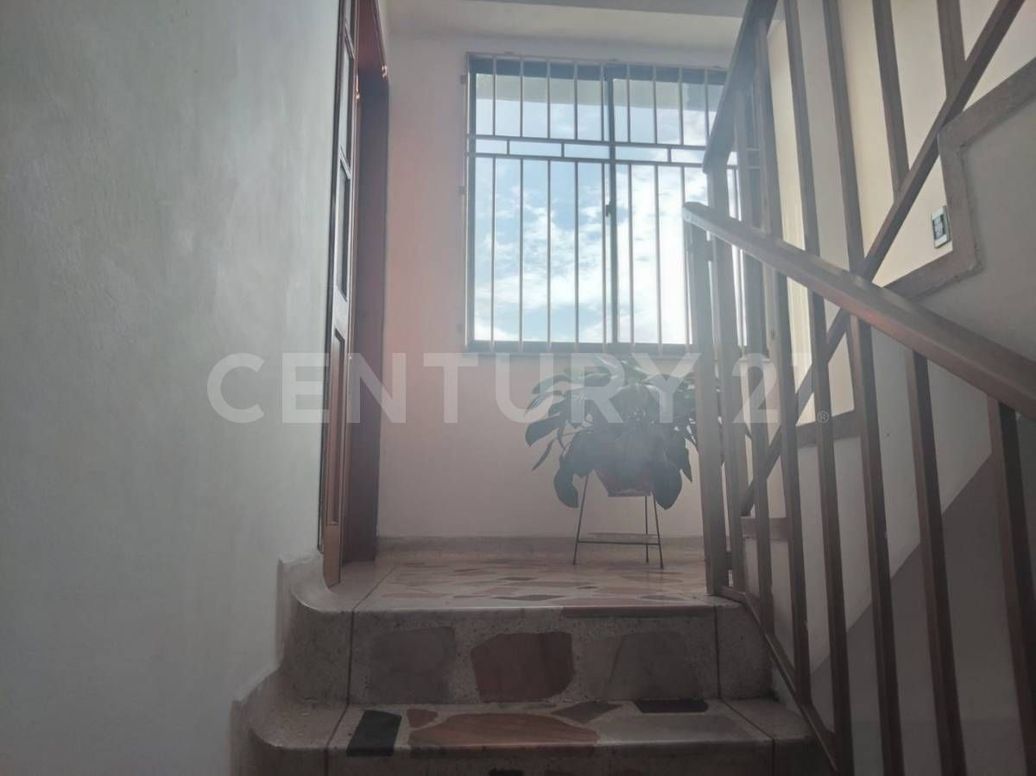 Casa de 9 alcobas en venta en San Fernando Occidental, Bogotá, 85 m² · foto 10 de 19