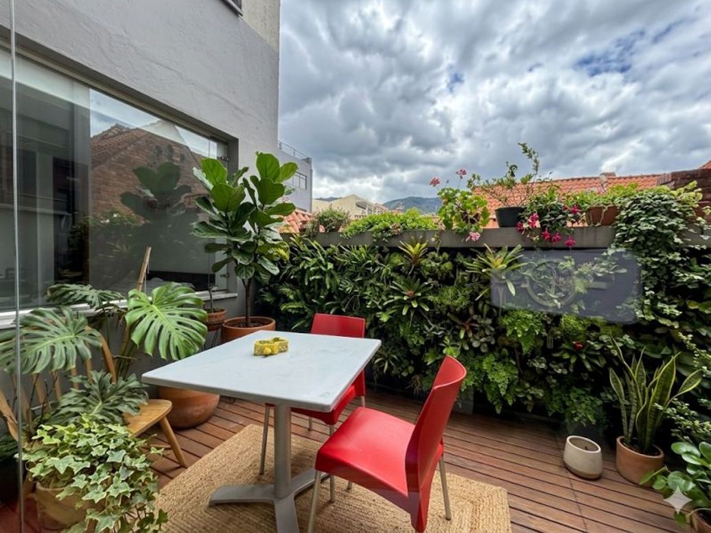 Apartamento de 2 alcobas en venta en Quinta Camacho, Bogotá, 227 m² · foto 10 de 20