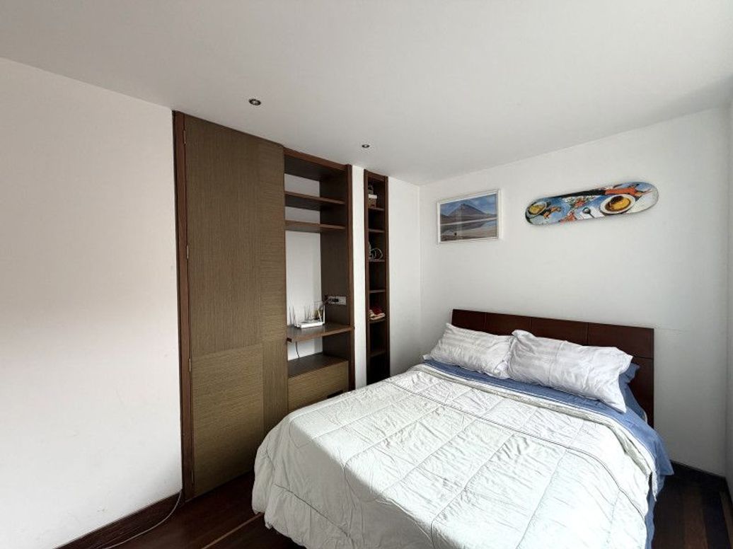 Apartamento de 2 alcobas en venta en Quinta Camacho, Bogotá, 227 m² · foto 17 de 20