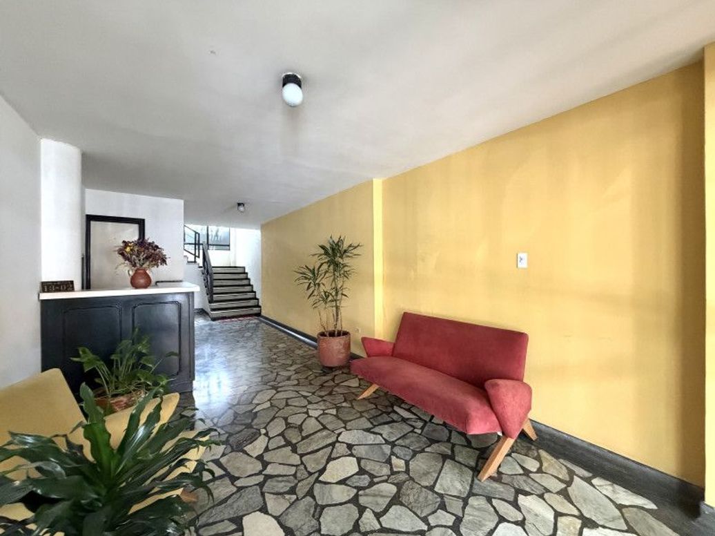 Apartamento de 2 alcobas en venta en Quinta Camacho, Bogotá, 227 m² · foto 20 de 20