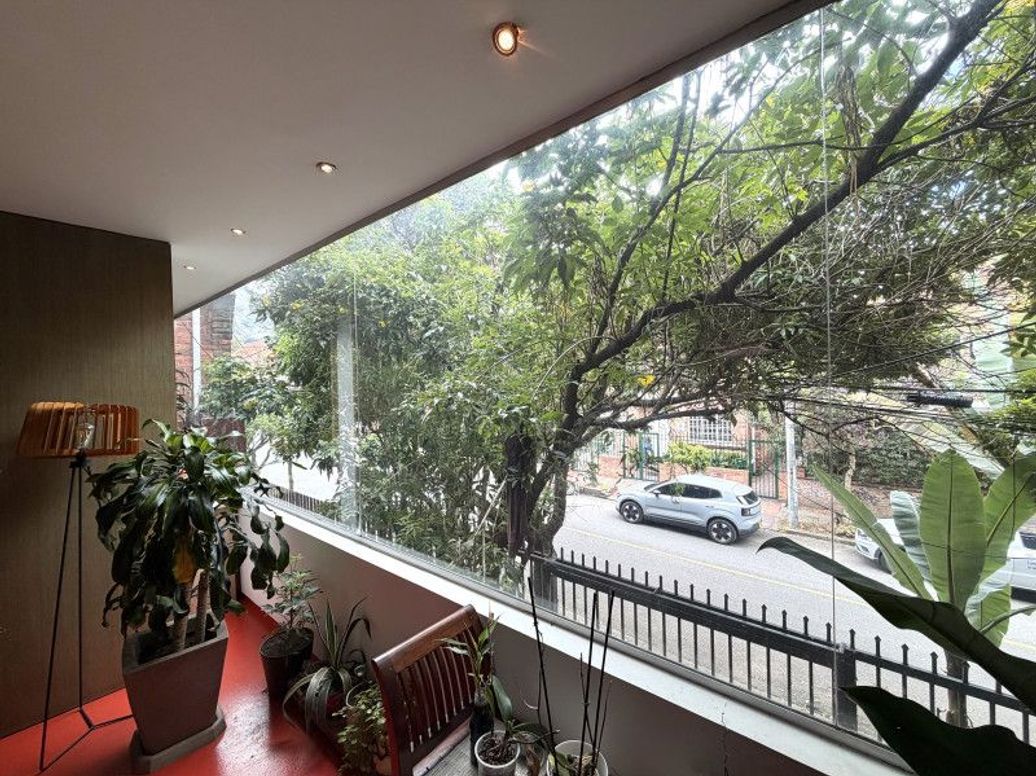 Apartamento de 2 alcobas en venta en Quinta Camacho, Bogotá, 227 m² · foto 19 de 20