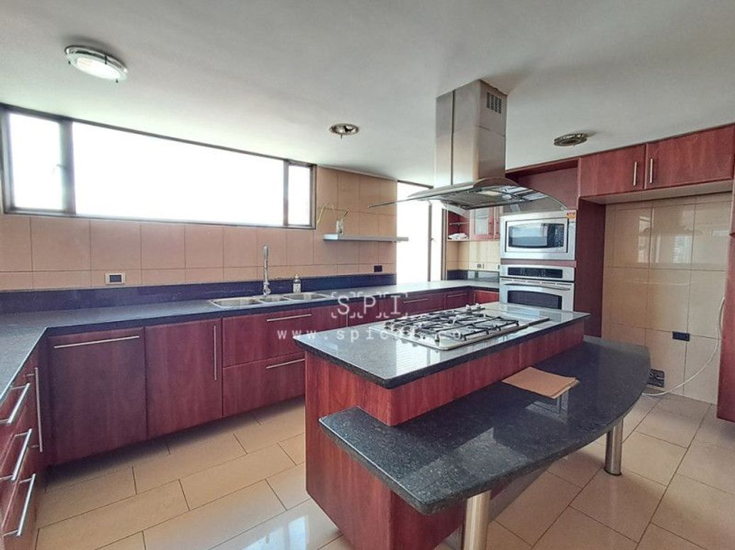 Apartamento de 5 alcobas en venta en San Patricio, Bogotá, 340 m² · foto 3 de 20