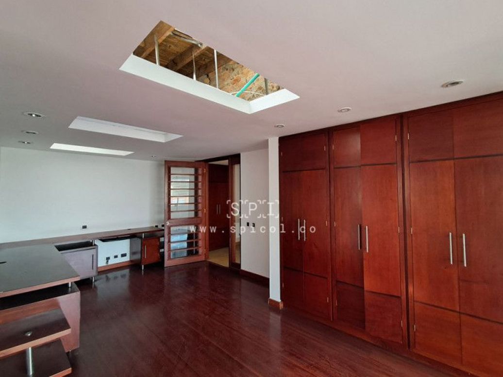 Apartamento de 5 alcobas en venta en San Patricio, Bogotá, 340 m² · foto 8 de 20