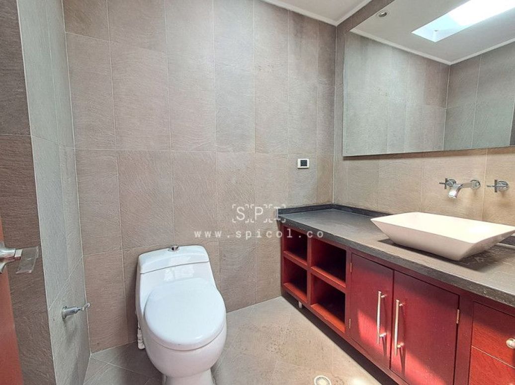 Apartamento de 5 alcobas en venta en San Patricio, Bogotá, 340 m² · foto 11 de 20