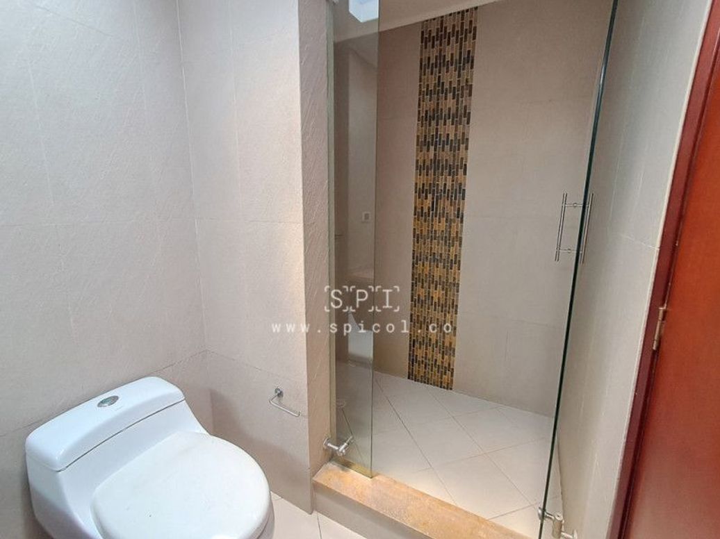 Apartamento de 5 alcobas en venta en San Patricio, Bogotá, 340 m² · foto 14 de 20
