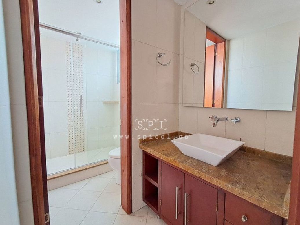 Apartamento de 5 alcobas en venta en San Patricio, Bogotá, 340 m² · foto 18 de 20