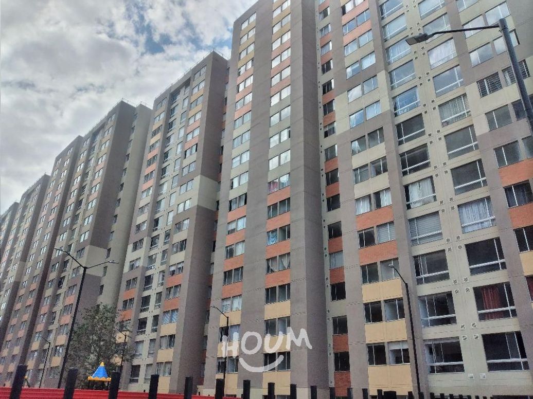 Apartamento de 3 alcobas en venta en La Perla, Bogotá, 54 m² · foto 2 de 20