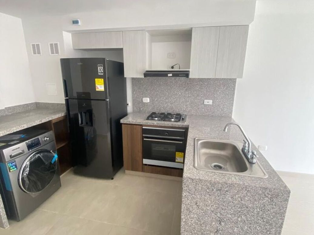Apartamento de 3 alcobas en venta en Campo Alegre, Bogotá, 60 m² · foto 4 de 16