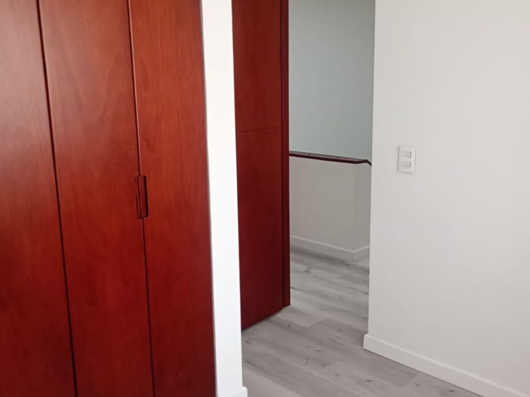 Casa de 3 alcobas en venta en Tibana, Bogotá, 144 m² · foto 2 de 20