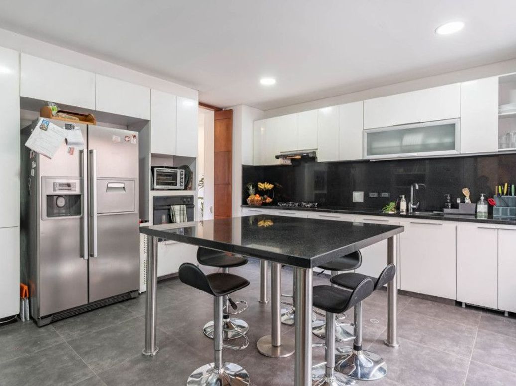 Apartamento de 4 alcobas en venta en Molinos Norte, Bogotá, 256 m² · foto 11 de 20