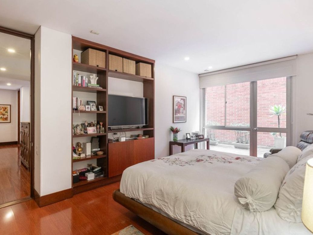 Apartamento de 4 alcobas en venta en Molinos Norte, Bogotá, 256 m² · foto 19 de 20