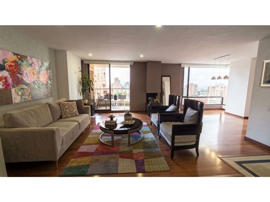Apartamento de 3 alcobas en venta en Lisboa, Bogotá, 150 m² · foto 3 de 20