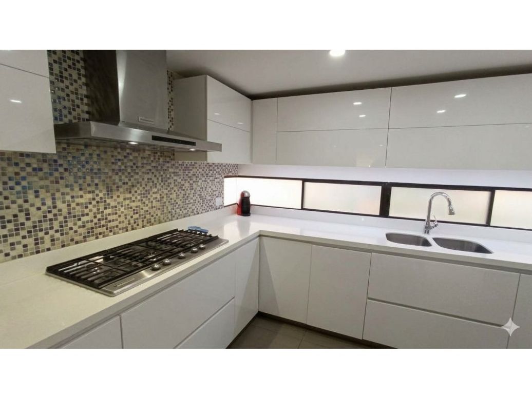 Apartamento de 3 alcobas en venta en Lisboa, Bogotá, 150 m² · foto 8 de 20