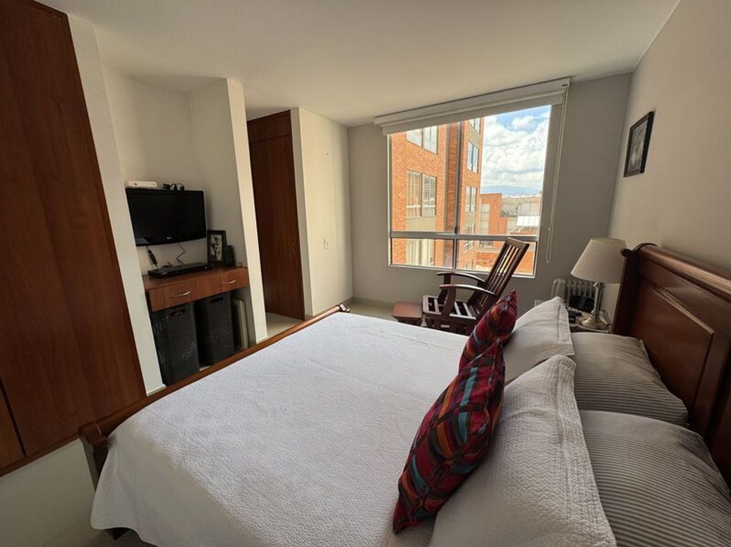 Apartamento de 3 alcobas en venta en San Antonio Nor - Occidental, Bogotá, 88 m² · foto 9 de 20