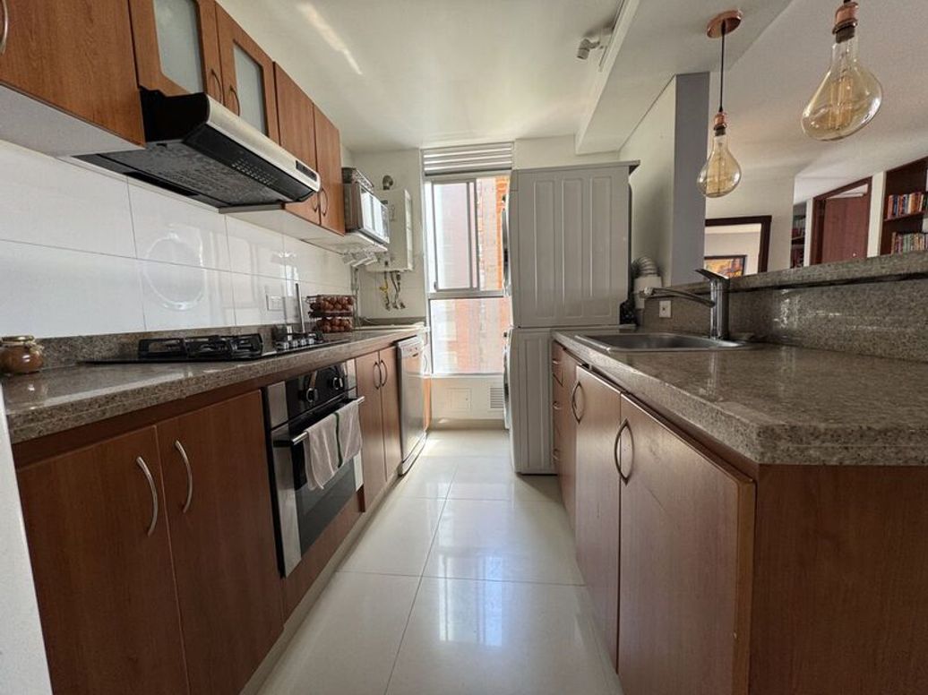 Apartamento de 3 alcobas en venta en San Antonio Nor - Occidental, Bogotá, 88 m² · foto 19 de 20