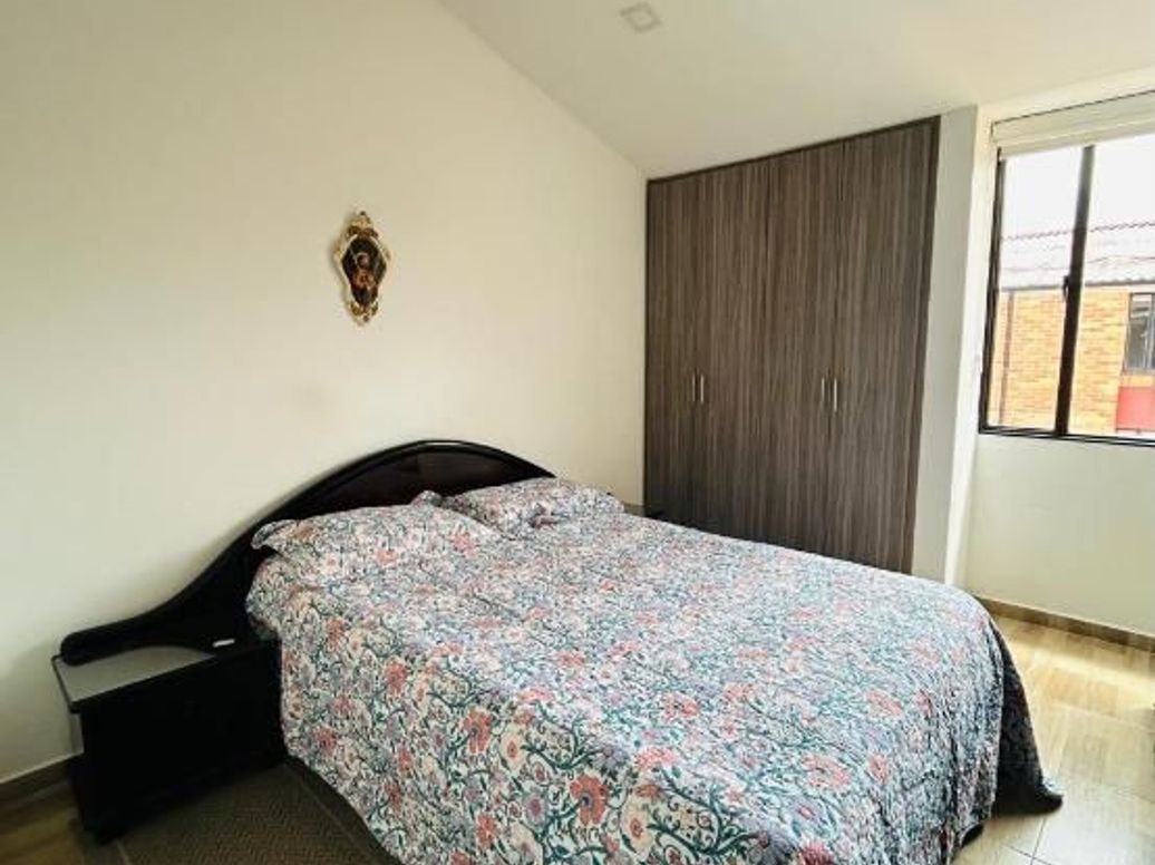 Casa de 3 alcobas en venta en San Cipriano, Bogotá, 100 m² · foto 12 de 17