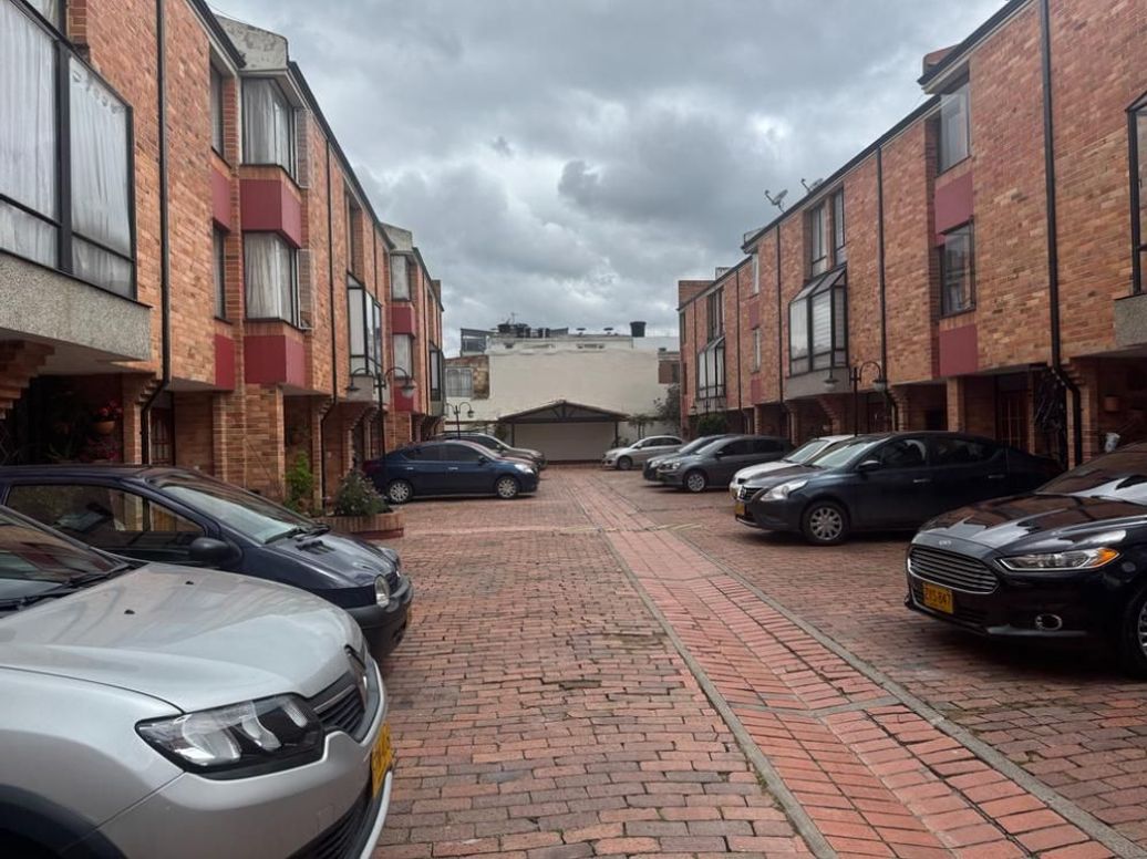 Casa de 3 alcobas en venta en San Cipriano, Bogotá, 100 m² · foto 17 de 17
