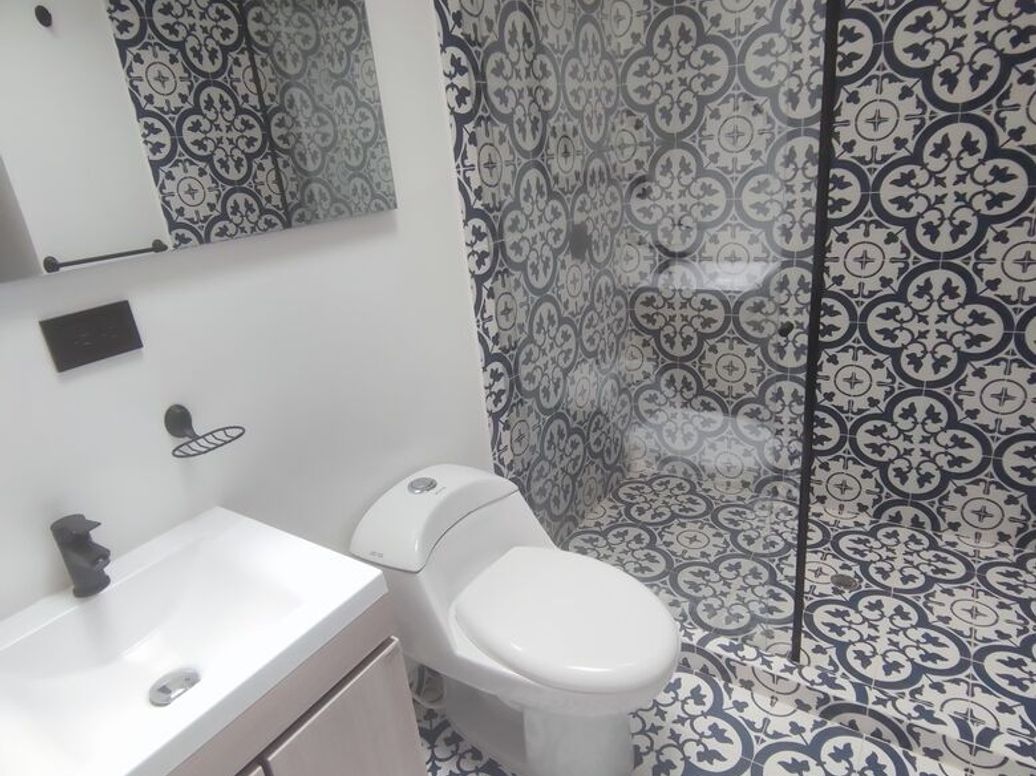 Casa de 4 alcobas en venta en Molinos Norte, Bogotá, 197 m² · foto 12 de 20